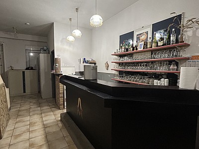 LOCAL D ACTIVITE A LOUER - Le Creusot - 120 m2 - 450€ HC par mois