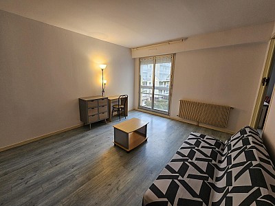 STUDIO A LOUER - Le Creusot - 34 m2 - 370€ charges comprises par mois