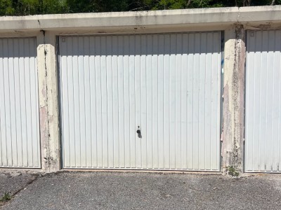 GARAGE A VENDRE - LE CREUSOT - 10000€
