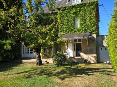 PROPRIETE A VENDRE - LE CREUSOT - 202 m2 - 350000€