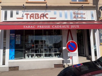 FONDS DE COMMERCE A VENDRE - LE CREUSOT - 60 m2 - 195000€