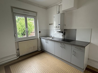 APPARTEMENT T2 A LOUER - Le Creusot - 44 m2 - 353€ charges comprises par mois
