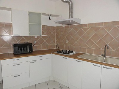APPARTEMENT T2 A LOUER - Le Creusot - 35 m2 - 360 &euro; charges comprises par mois