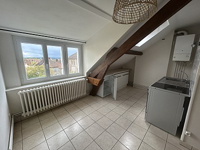 APPARTEMENT T2 A LOUER - Le Creusot - 47 m2 - 435€ charges comprises par mois