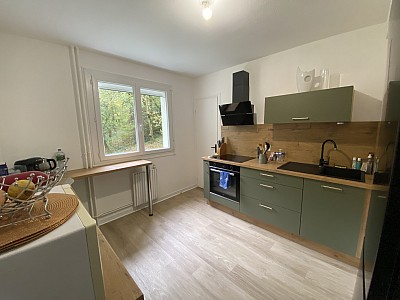 APPARTEMENT T3 A LOUER - Le Creusot - 80 m2 - 740€ charges comprises par mois