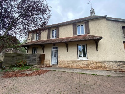 MAISON A VENDRE - ESSERTENNE - 152 m2 - 101500€