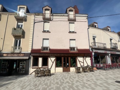 IMMEUBLE A VENDRE - LE CREUSOT - 275 m2 - 180 000 €