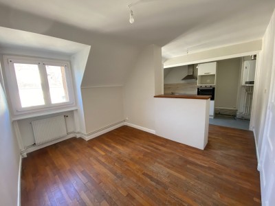 APPARTEMENT T4 A VENDRE - LE CREUSOT - 116 m2 - 101 000 €