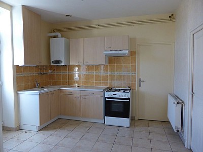 APPARTEMENT T3 A LOUER - Le Creusot - 57 m2 - 498€ charges comprises par mois
