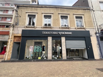 IMMEUBLE A VENDRE - MONTCEAU LES MINES - 182 m2 - 279000€