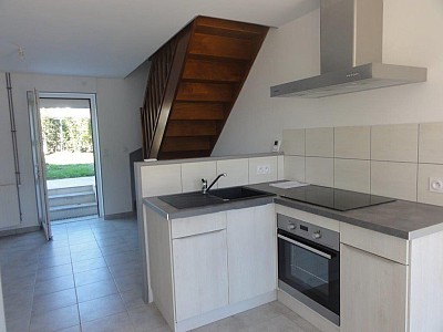 MAISON A LOUER - Le Creusot - 38 m2 - 535€ charges comprises par mois