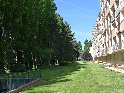 STUDIO A LOUER - Dijon - 30 m2 - 534€ charges comprises par mois