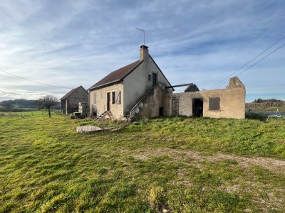 MAISON A VENDRE - ST PIERRE DE VARENNES - 82 m2 - 89000€