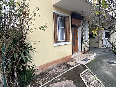 MAISON A LOUER - Le Creusot - 114 m2 - 690�&euro; charges comprises par mois