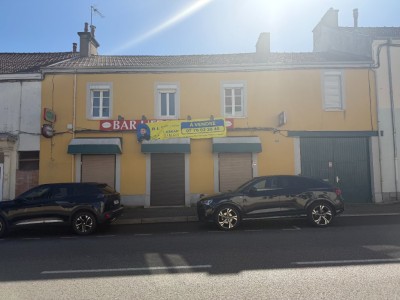 IMMEUBLE A VENDRE - LE CREUSOT - 211 m2 - 160�500�&euro;