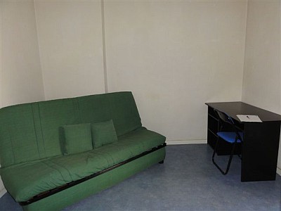 STUDIO A LOUER - Le Creusot - 15 m2 - 253�&euro; charges comprises par mois