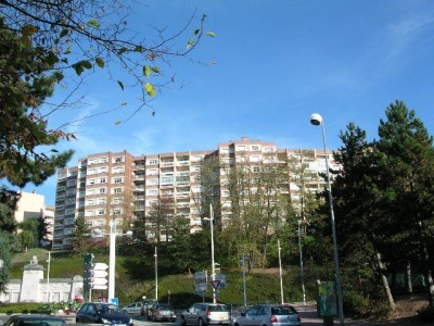 APPARTEMENT T3 A VENDRE - LE CREUSOT - 62 m2 - 75 000 €