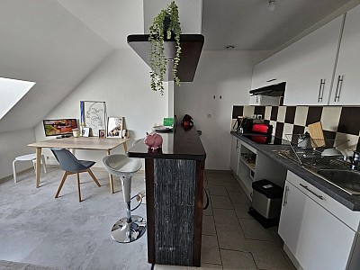 STUDIO A LOUER - Le Creusot - 26 m2 - 367 &euro; charges comprises par mois