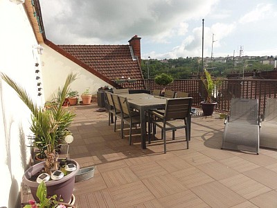 APPARTEMENT T5 A LOUER - Le Creusot - 137 m2 - 850 &euro; charges comprises par mois