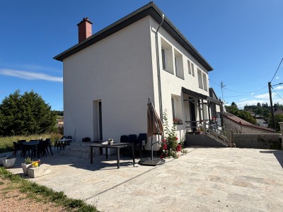 MAISON A VENDRE - LE BREUIL - 132 m2 - 244 000 €
