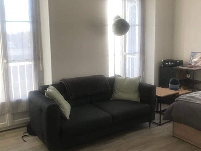 STUDIO A LOUER - Le Creusot - 33 m2 - 420 &euro; charges comprises par mois