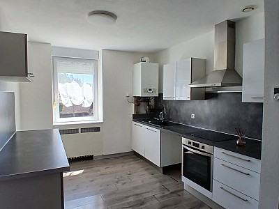 APPARTEMENT T3 A LOUER - Montceau-les-Mines - 54 m2 - 580 &euro; charges comprises par mois