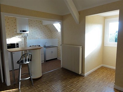 APPARTEMENT T2 A LOUER - Le Creusot - 37 m2 - 364 &euro; charges comprises par mois