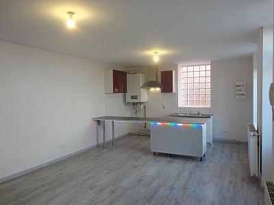 MAISON A LOUER - Le Creusot - 53 m2 - 511 &euro; charges comprises par mois