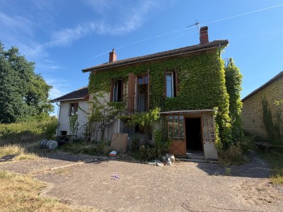 MAISON A VENDRE - ST SYMPHORIEN DE MARMAGNE - 80 m2 - 55 000 €