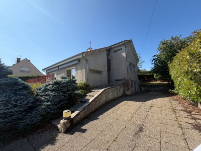 MAISON A VENDRE - LE CREUSOT - 220.95 m2 - 219 600 €