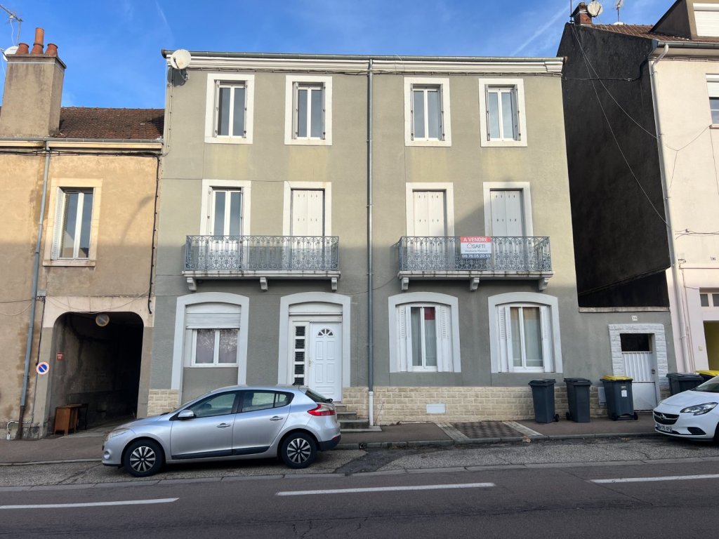 IMMEUBLE A VENDRE - LE CREUSOT - 275 m2 - 255 000 €