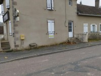 IMMEUBLE A VENDRE - ST SYMPHORIEN DE MARMAGNE - 174 m2 - 140 000 &euro;