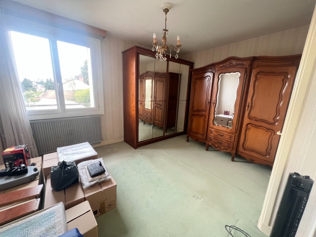 APPARTEMENT T3 A VENDRE - LE CREUSOT - 54 m2 - 55 000 €