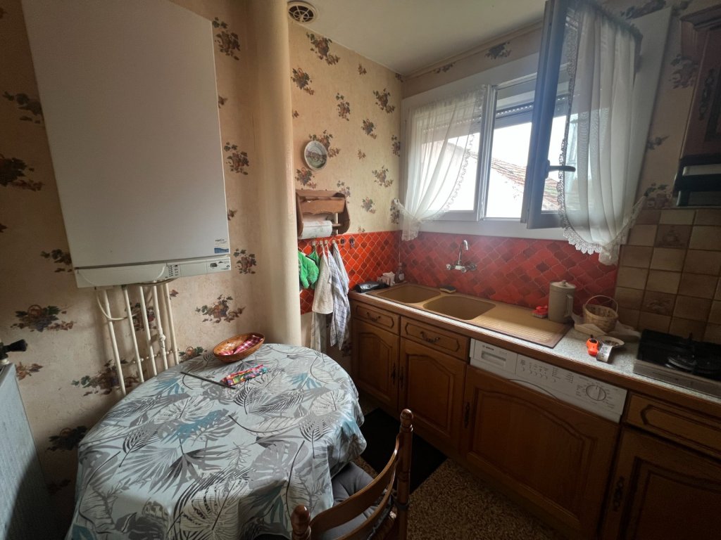 APPARTEMENT T3 A VENDRE - LE CREUSOT - 54 m2 - 55 000 €