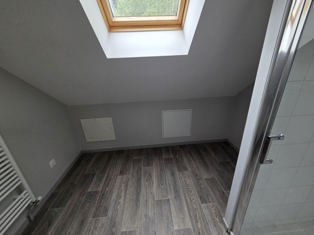 APPARTEMENT T4 A LOUER - Le Creusot - 67 m2 - 640 € charges comprises par mois