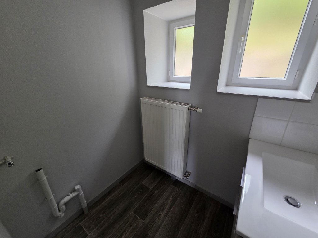 APPARTEMENT T4 A LOUER - Le Creusot - 67 m2 - 640 € charges comprises par mois