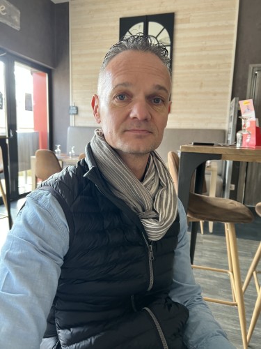 Conseiller immobilier  ROBERT LASKAR IMMOBILIER - Cyril CHAMBON